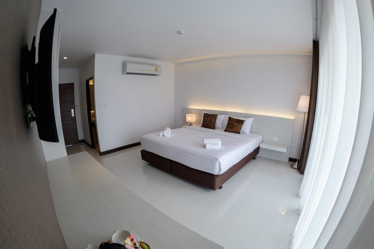 Chaisaeng Villa Sing Buri Exterior foto